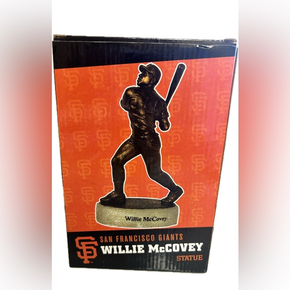San Francisco Giants Willie McCovey Collectible 2011 Statue - Picture 2 of 2